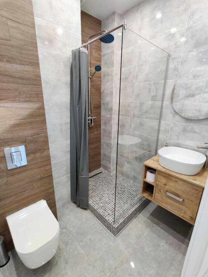 Wood Apartment Odessa Esterno foto