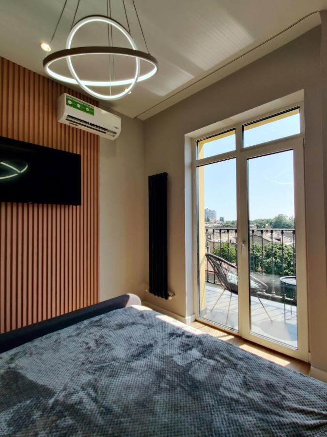 Wood Apartment Odessa Esterno foto
